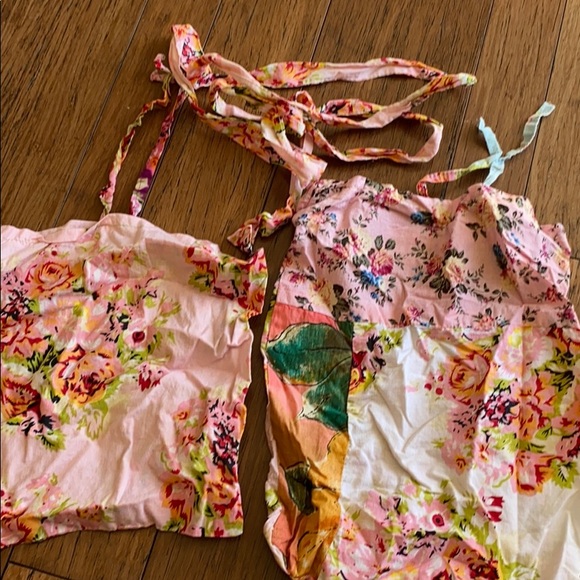 Robes - Picture 4 of 4